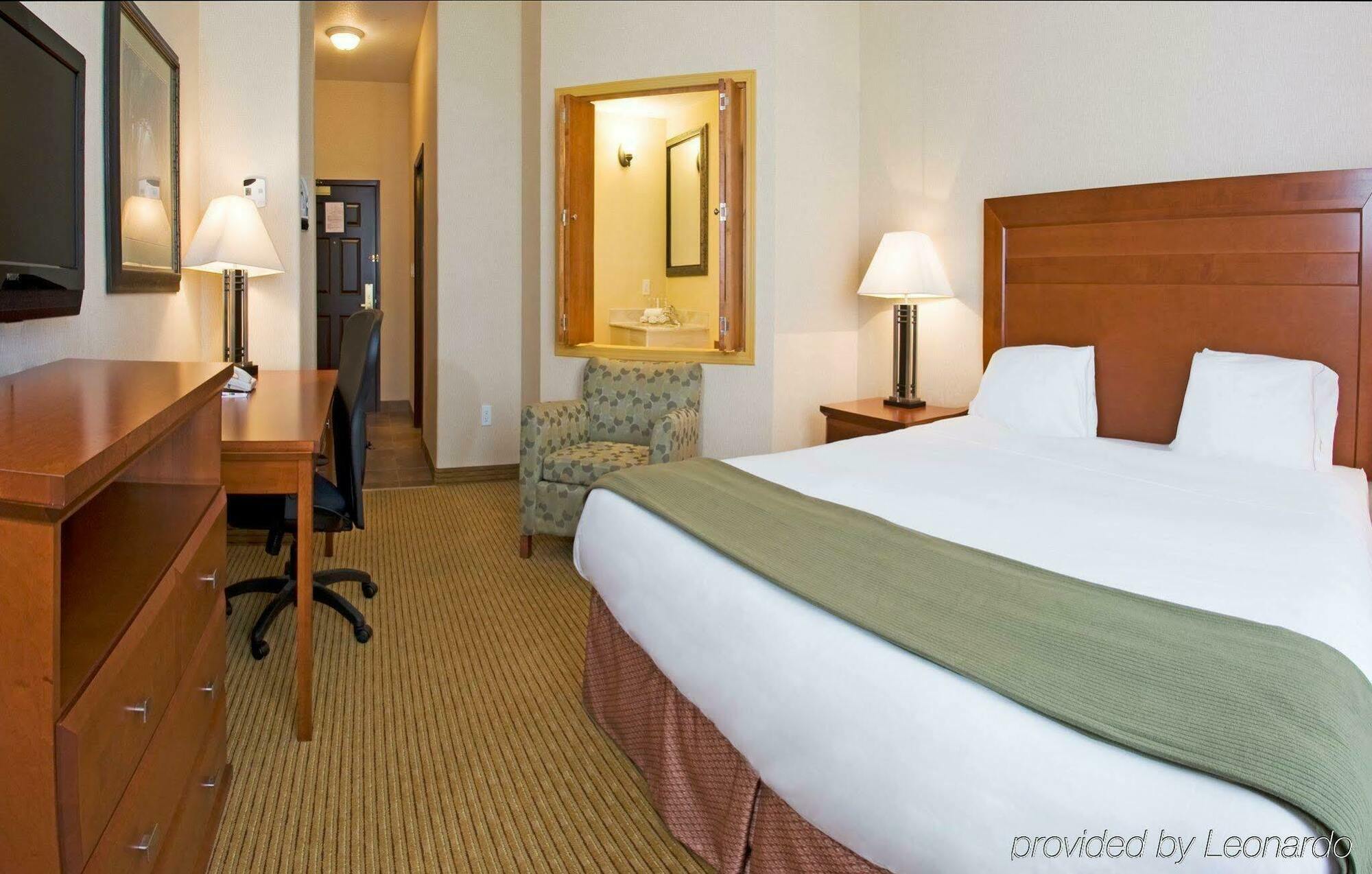 Holiday Inn Express Grande Prairie By Ihg Extérieur photo
